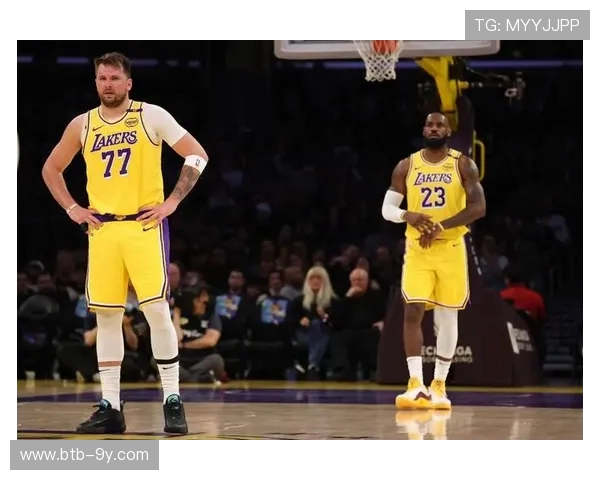 湖人118-104击败鹈鹕，里夫斯39分钟出场效率值+25