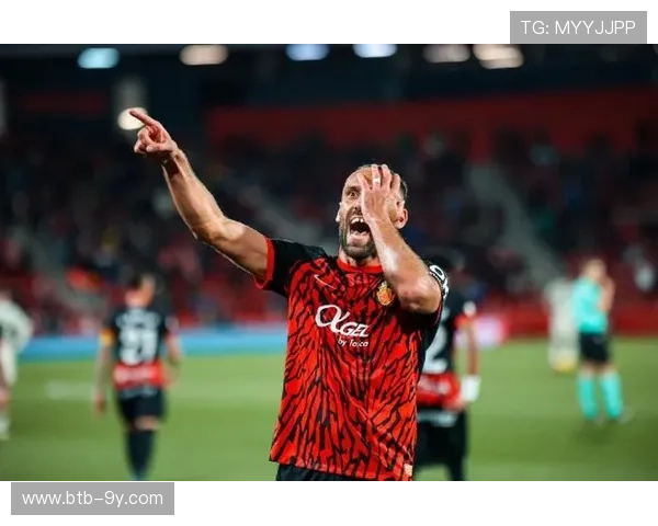 马略卡4-1大胜塞维利亚，穆里奇点射建功